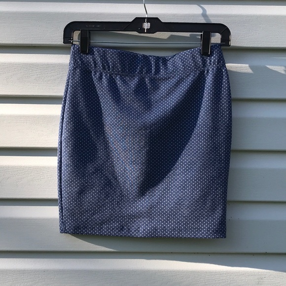 $7 MOVING SALE! Pacsun mini skirt - Picture 3 of 6